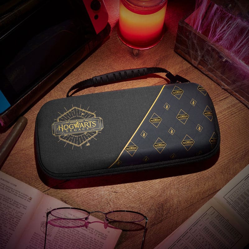 Official Hogwarts Legacy Nintendo Switch Case – Just Geek