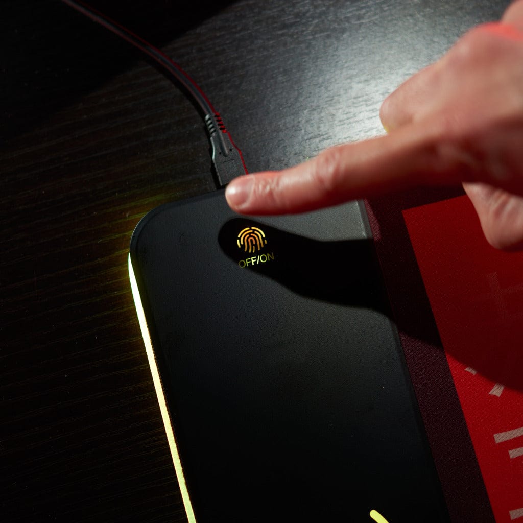 House of Dragons XXL Gaming Mousepad Wireless Charging & RGB Lighting