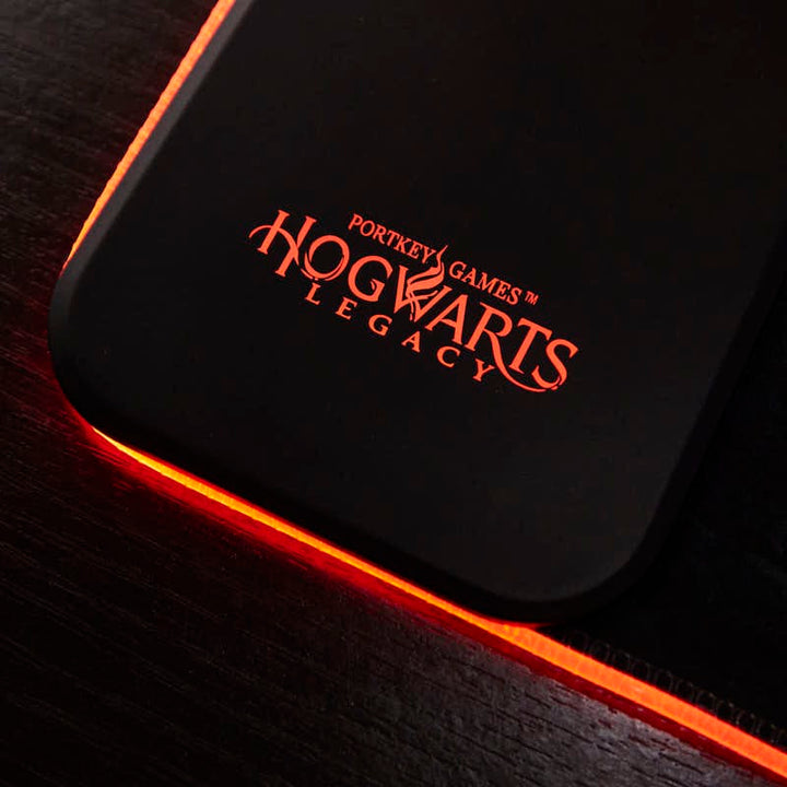 Hogwarts Legacy - Oversize Gaming Mat & Mobile Charger