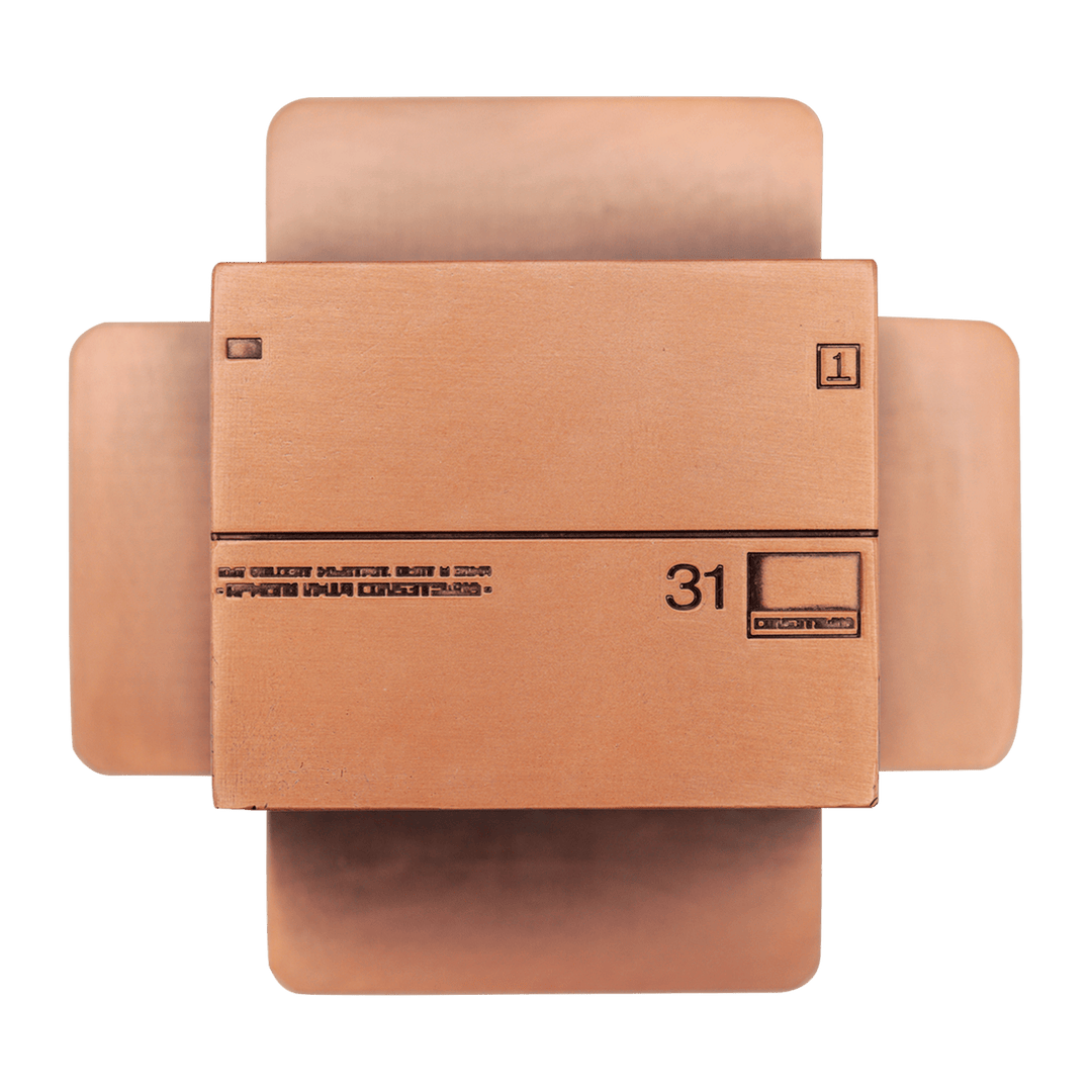 Metal Gear Solid 2: Replica Antique Gold Plated Cardboard Box