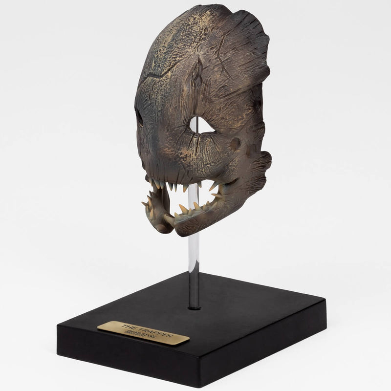 Official Dead by Daylight 1:2 Replica Trapper Mask