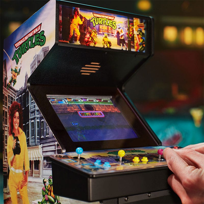 Official Teenage Mutant Ninja Turtles Quarter Size Arcade Cabinet (Exclusive Signed Collector&