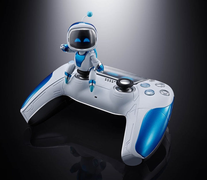 Astro Bot :  Chogokin Action Figure & Dual Speeder