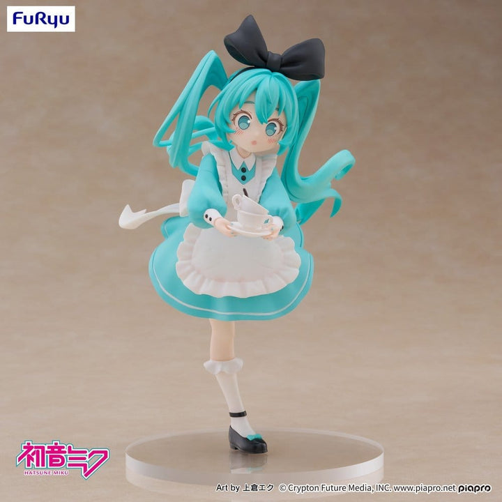 Hatsune Miku: Miku In Wonderland 16cm Statue