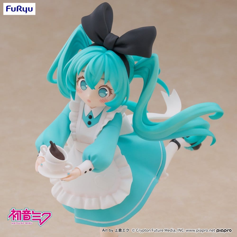 Hatsune Miku: Miku In Wonderland 16cm Statue