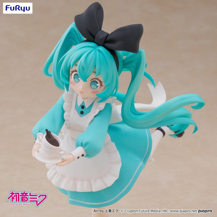 Hatsune Miku: Miku In Wonderland 16cm Statue