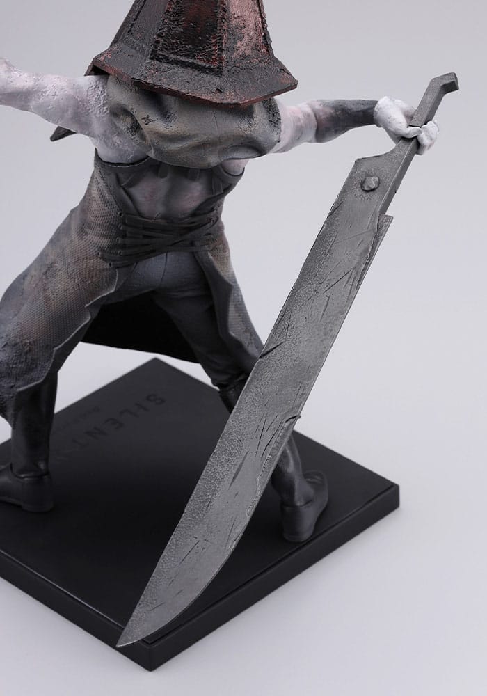 Silent Hill 2 : Oshi Works - Red Pyramid Thing Statue