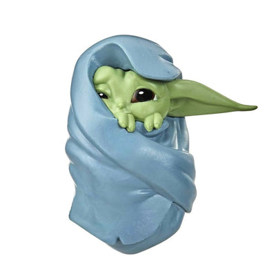 Official Star Wars The Mandalorian Bounty Collection The Child Blanket-Wrapped Figure / Figurine