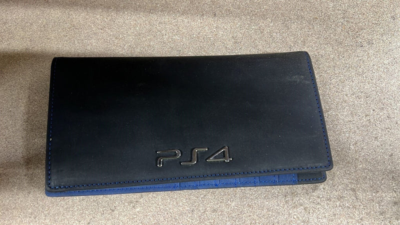 One Size SHOP SOILED Official PlayStation 4 PS4 Leather Purse