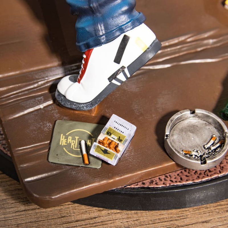 Official Shenmue Ryo Statue
