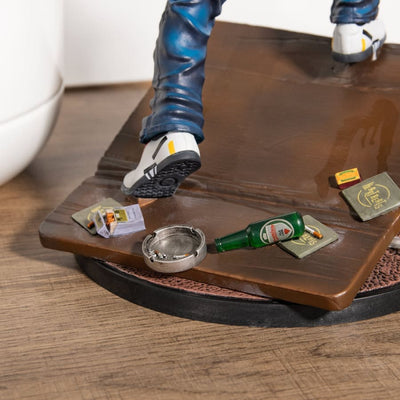 Official Shenmue Ryo Statue