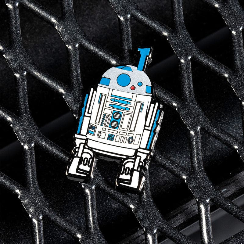 One Size Pin Kings Star Wars Enamel Pin Badge Set 1.21 – 2-1B and R2 D2 (with Sensorscope)